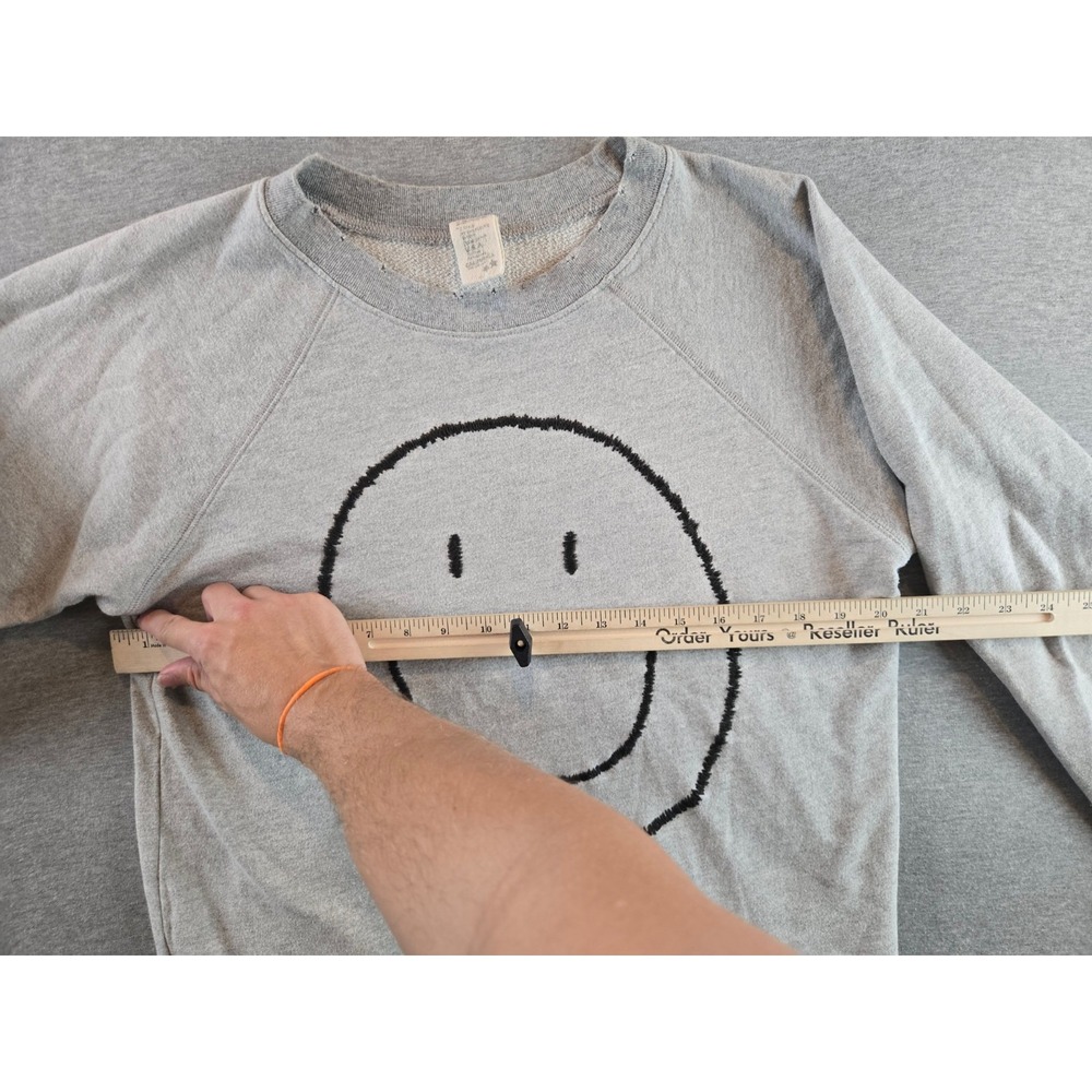 I Stole My Boyfriend's Shirt Sweatshirt Womens M Gray Distressed Smiley ISMBS - Picture 11 of 12